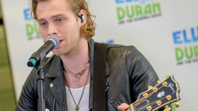 Happy Birthday, Luke Hemmings!